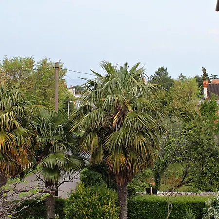 With A Parking Space Apartment Malinska